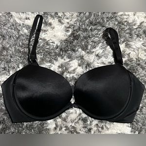 VS Plunge Push-up Bra - discontinued style!